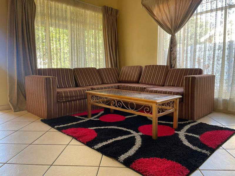 7 Bedroom Property for Sale in Rhodesfield Gauteng