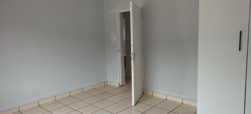 To Let 2 Bedroom Property for Rent in Elsburg Gauteng