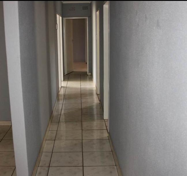 3 Bedroom Property for Sale in Freeway Park Gauteng