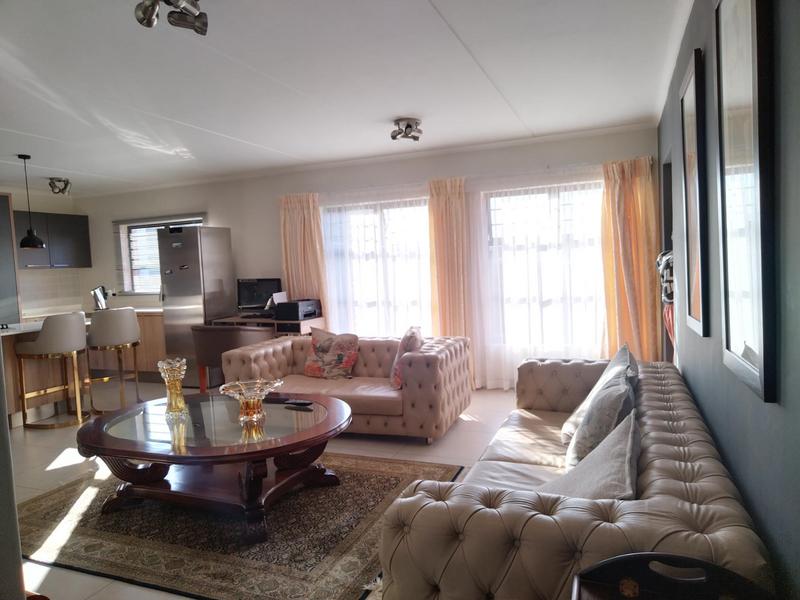 3 Bedroom Property for Sale in Glen Marais Gauteng