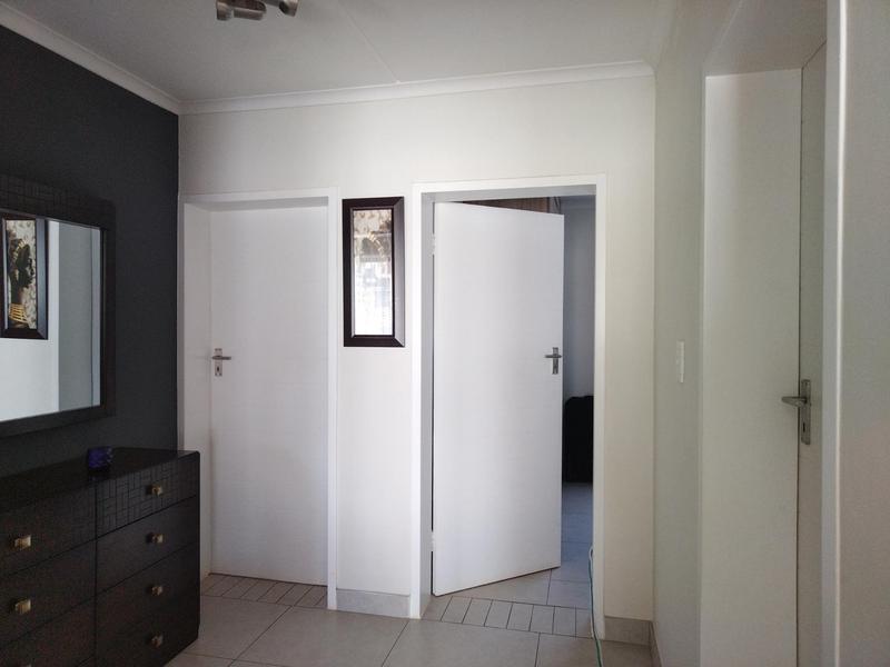 3 Bedroom Property for Sale in Glen Marais Gauteng