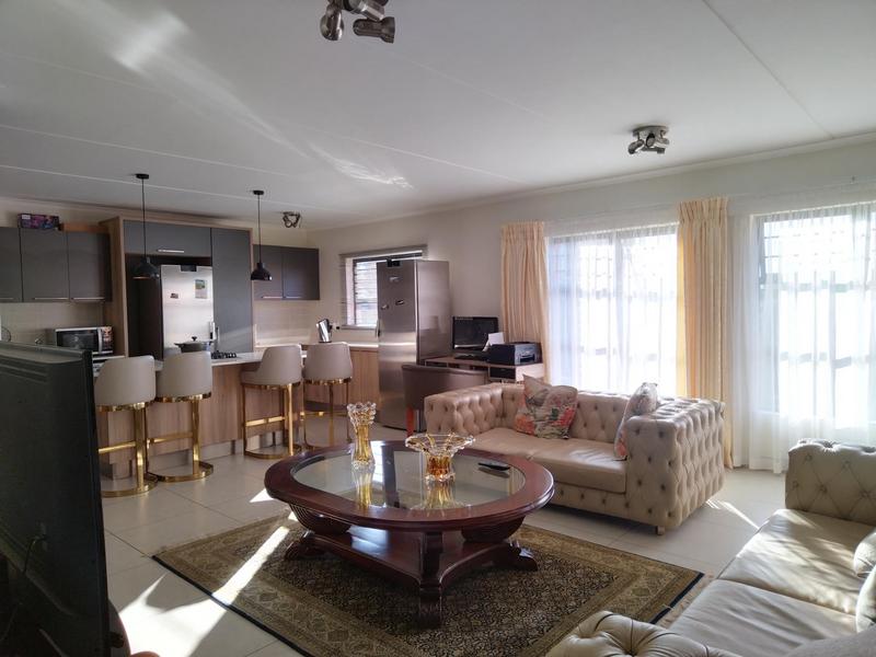 3 Bedroom Property for Sale in Glen Marais Gauteng