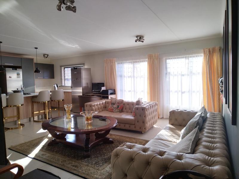 3 Bedroom Property for Sale in Glen Marais Gauteng