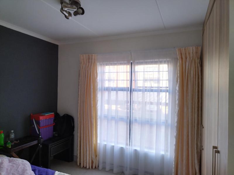 3 Bedroom Property for Sale in Glen Marais Gauteng