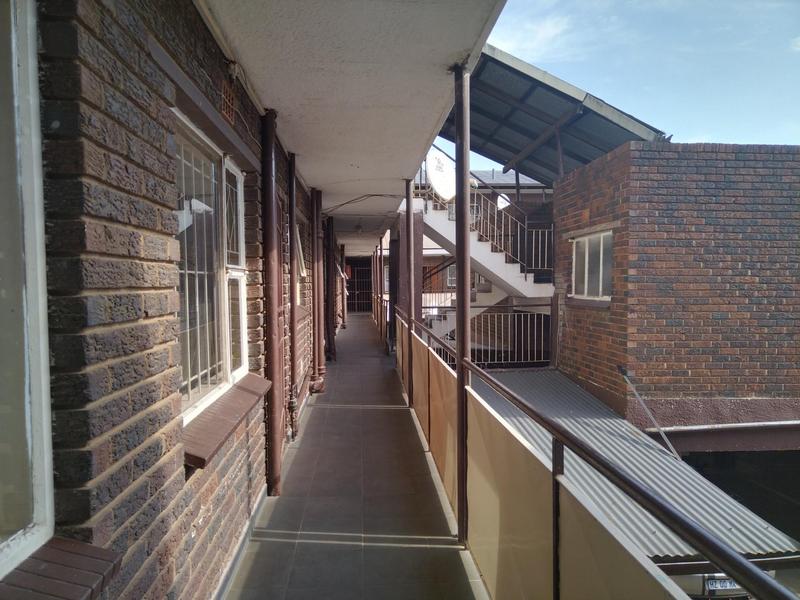 1 Bedroom Property for Sale in Kempton Park Gauteng