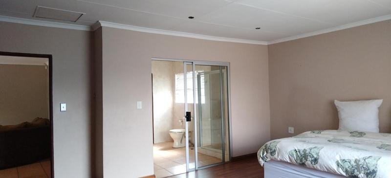 5 Bedroom Property for Sale in Norkem Park Gauteng