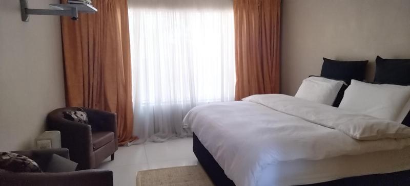 5 Bedroom Property for Sale in Norkem Park Gauteng