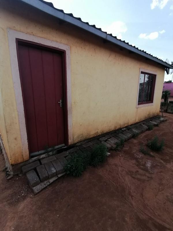 2 Bedroom Property for Sale in Orange Farm Gauteng