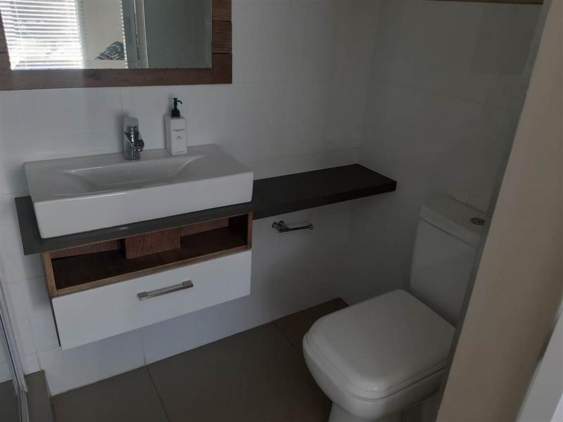 1 Bedroom Property for Sale in Waterkloof Gauteng