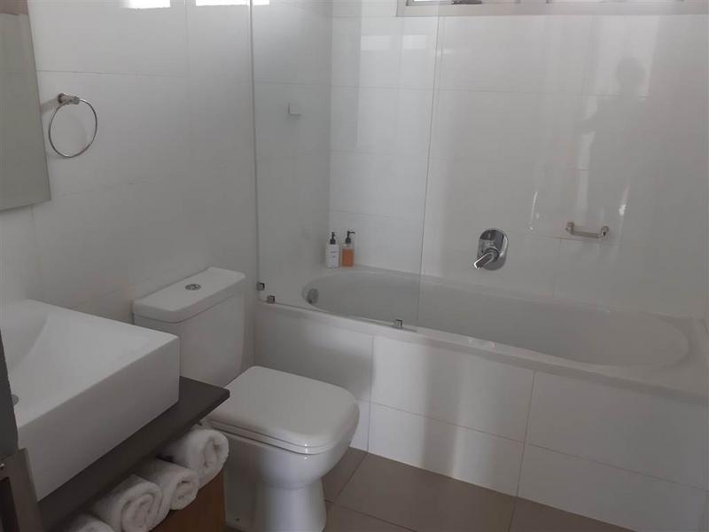 1 Bedroom Property for Sale in Waterkloof Gauteng