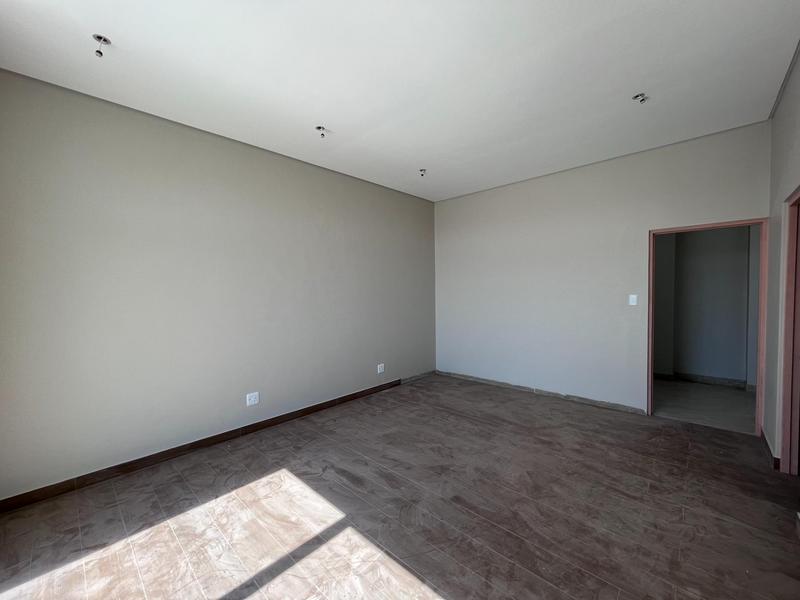 5 Bedroom Property for Sale in Waterkloof Heights Gauteng
