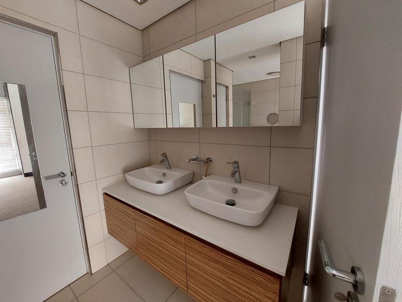 2 Bedroom Property for Sale in Houghton Gauteng