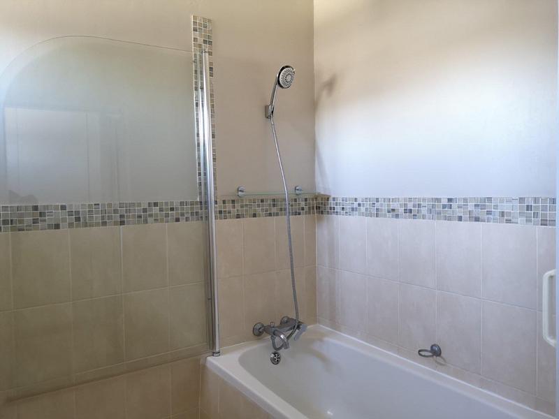 1 Bedroom Property for Sale in Noordwyk Gauteng