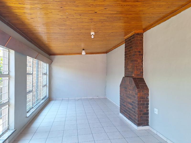 5 Bedroom Property for Sale in Paul Krugersoord Gauteng