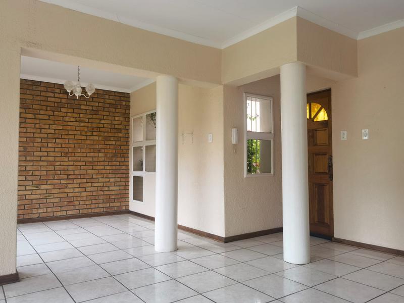 6 Bedroom Property for Sale in Selcourt Gauteng