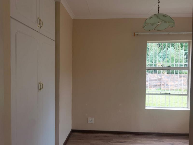 6 Bedroom Property for Sale in Selcourt Gauteng