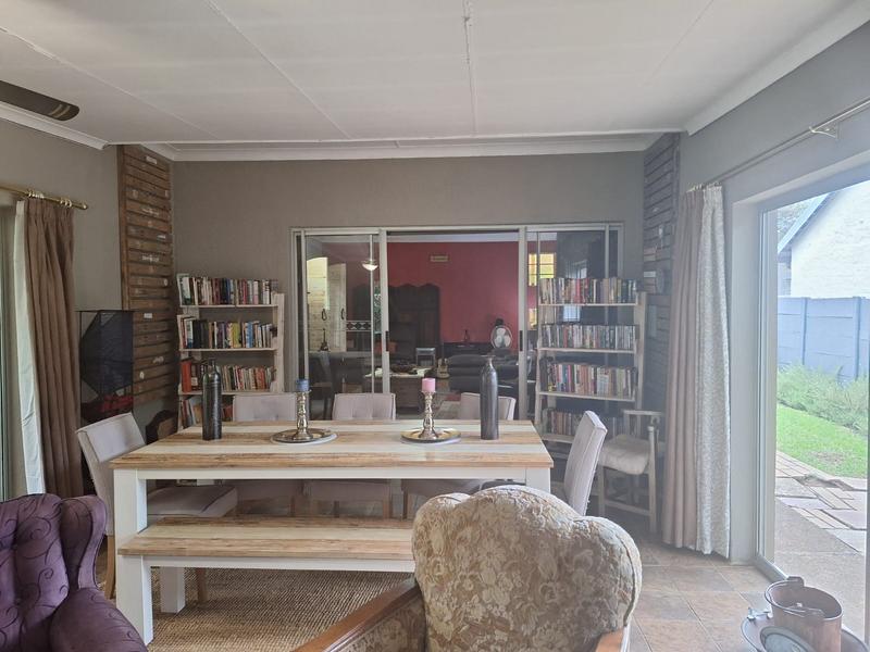 3 Bedroom Property for Sale in Strubenvale Gauteng