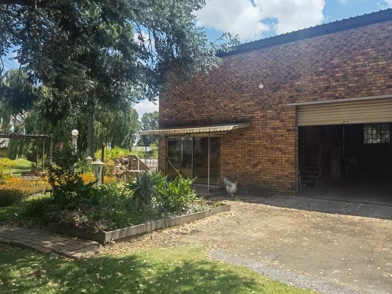 7 Bedroom Property for Sale in Vischkuil Gauteng