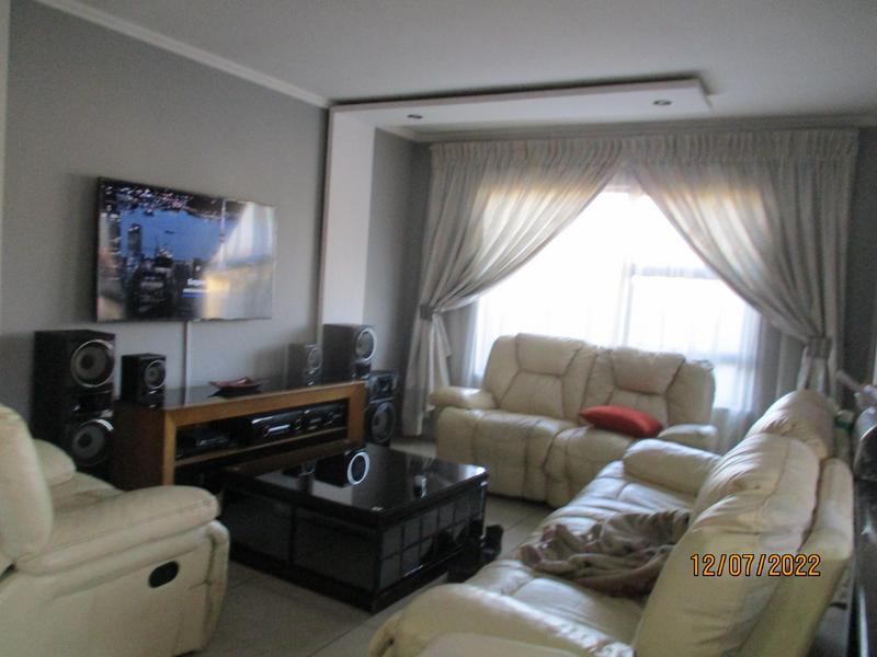 3 Bedroom Property for Sale in Vosloorus Ext 5 Gauteng