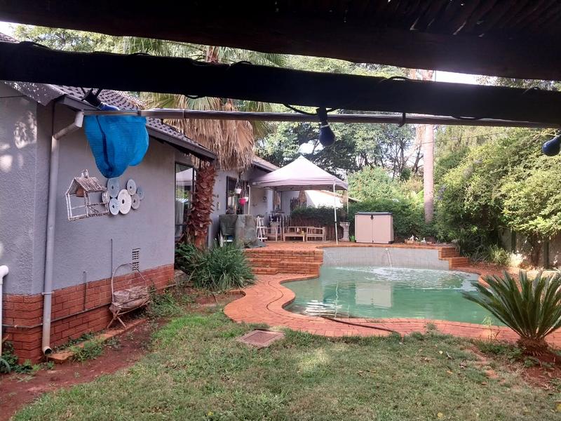 3 Bedroom Property for Sale in Olifantsfontein Gauteng