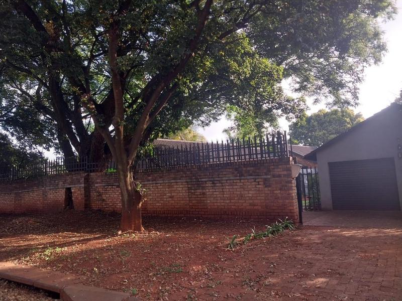 3 Bedroom Property for Sale in Olifantsfontein Gauteng