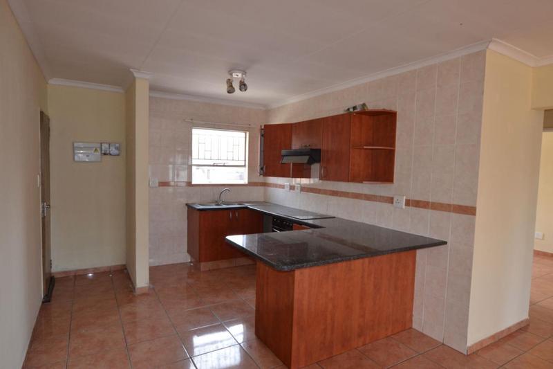 2 Bedroom Property for Sale in Vorna Valley Gauteng