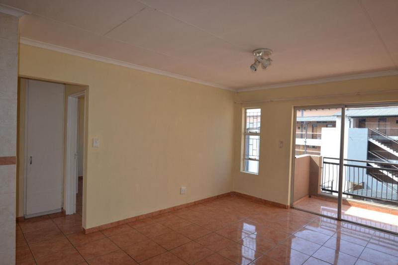 2 Bedroom Property for Sale in Vorna Valley Gauteng