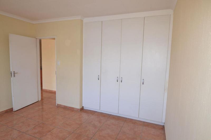 2 Bedroom Property for Sale in Vorna Valley Gauteng