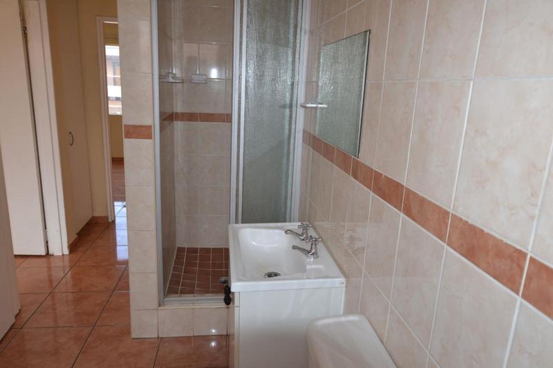 2 Bedroom Property for Sale in Vorna Valley Gauteng