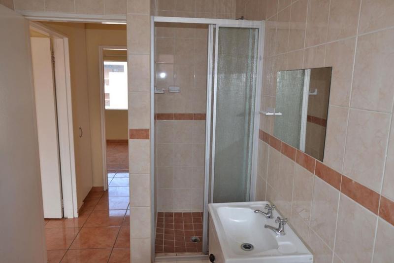 2 Bedroom Property for Sale in Vorna Valley Gauteng
