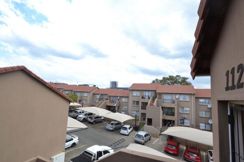 2 Bedroom Property for Sale in Vorna Valley Gauteng