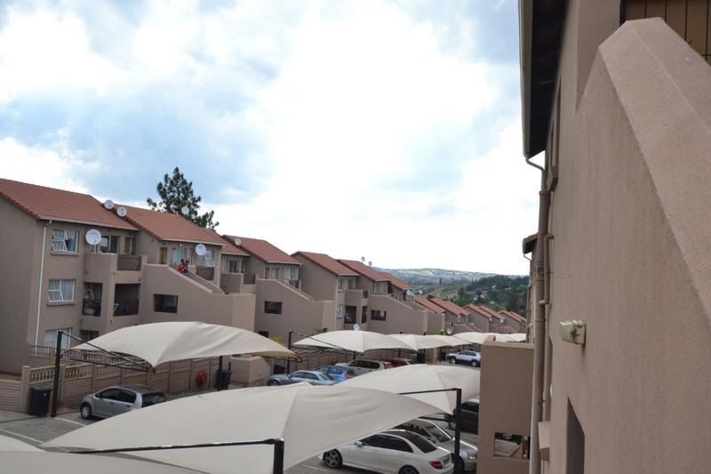 2 Bedroom Property for Sale in Vorna Valley Gauteng