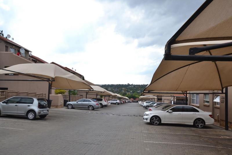 2 Bedroom Property for Sale in Vorna Valley Gauteng