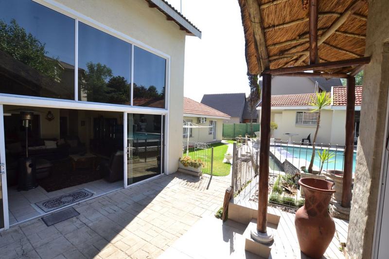 5 Bedroom Property for Sale in Vorna Valley Gauteng