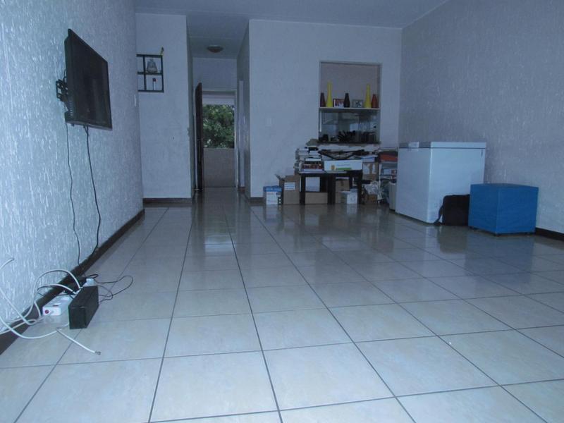 2 Bedroom Property for Sale in Vorna Valley Gauteng