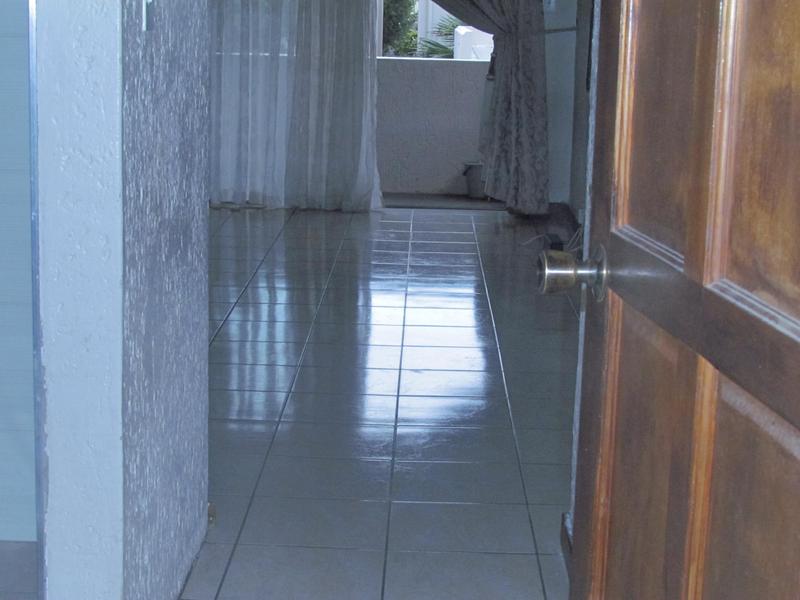 2 Bedroom Property for Sale in Vorna Valley Gauteng