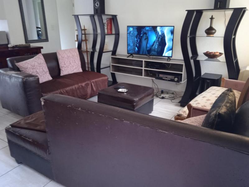 2 Bedroom Property for Sale in Vorna Valley Gauteng