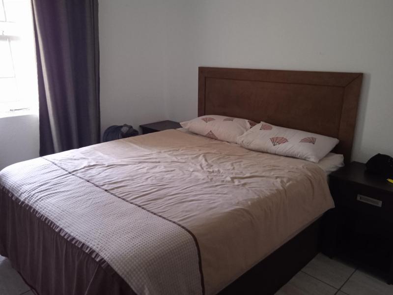 2 Bedroom Property for Sale in Vorna Valley Gauteng