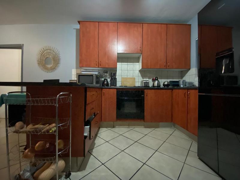 1 Bedroom Property for Sale in Vorna Valley Gauteng
