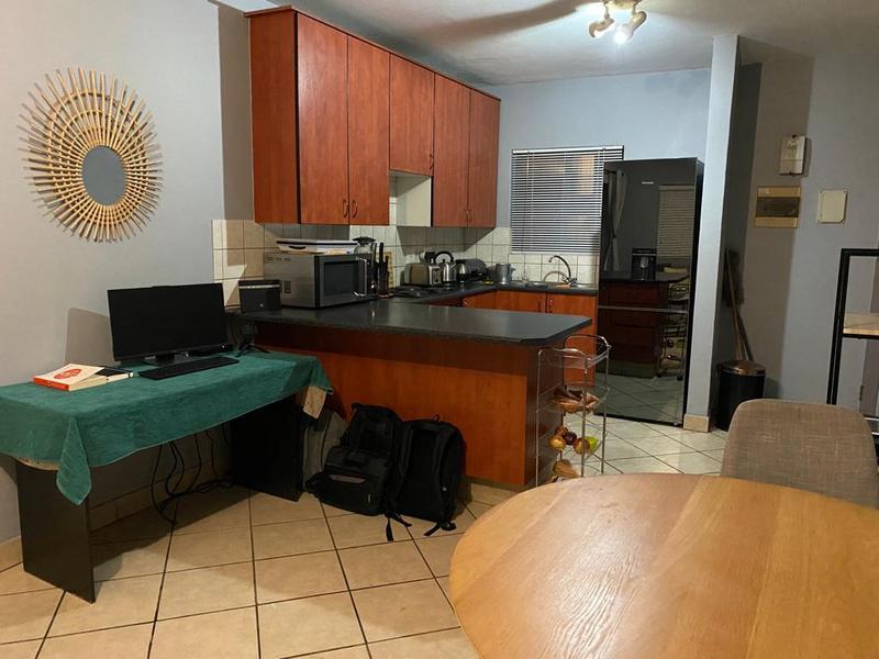 1 Bedroom Property for Sale in Vorna Valley Gauteng