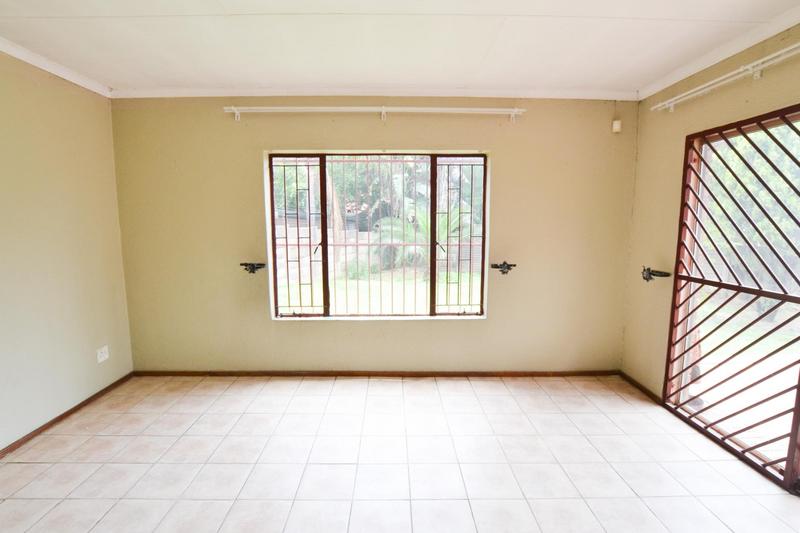 4 Bedroom Property for Sale in Heuweloord Gauteng