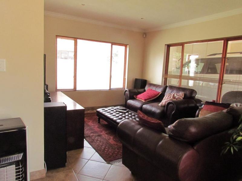 5 Bedroom Property for Sale in Highveld Gauteng