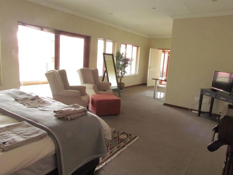 5 Bedroom Property for Sale in Highveld Gauteng