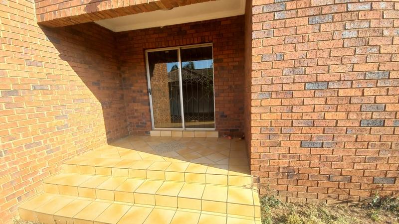 4 Bedroom Property for Sale in Lyttelton Gauteng