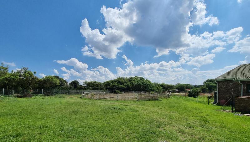 3 Bedroom Property for Sale in Mnandi Gauteng