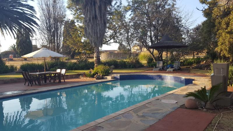 4 Bedroom Property for Sale in Mnandi Gauteng