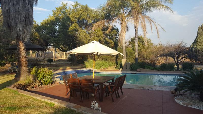 4 Bedroom Property for Sale in Mnandi Gauteng