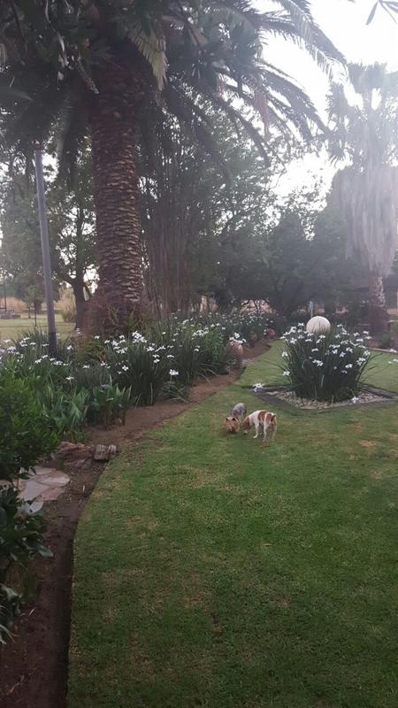 4 Bedroom Property for Sale in Mnandi Gauteng