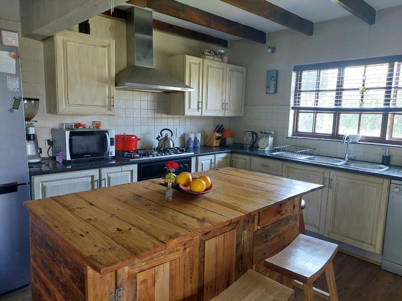 5 Bedroom Property for Sale in Mnandi Gauteng