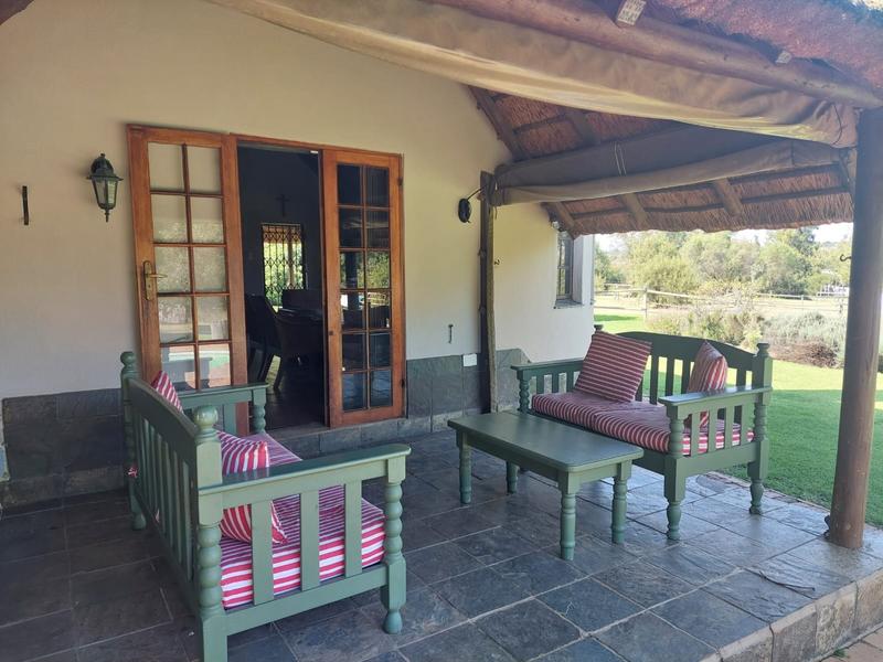 5 Bedroom Property for Sale in Mnandi Gauteng